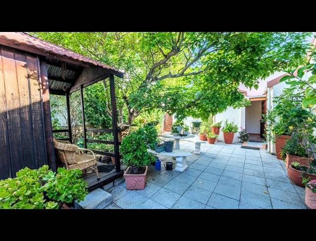 4 BEDROOM HOUSE FOR SALE IN DUYNEFONTEIN